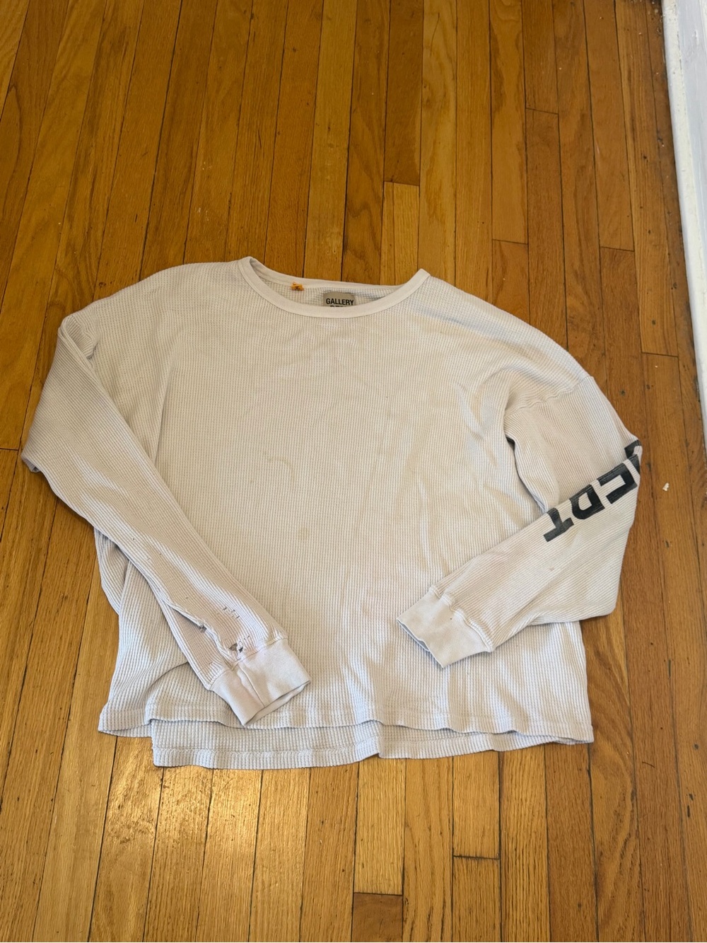 Gallery Dept Men’s Cream Waffle-Knit Crewneck with Sleeve Logo